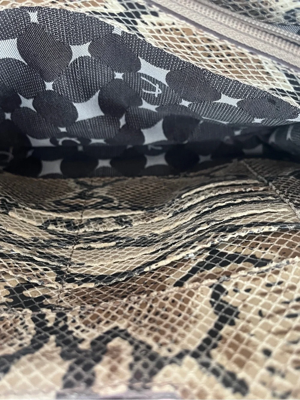 VTG Kesslord Y2K Python Embossed Baguette Shoulder Bag